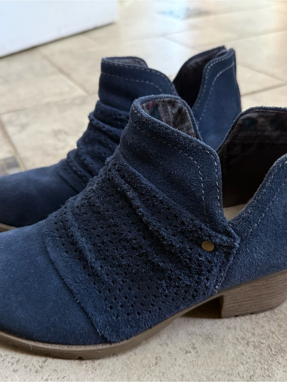 Earth Origin Women's Navy Suede Ankle Booties - Casual Block Heel